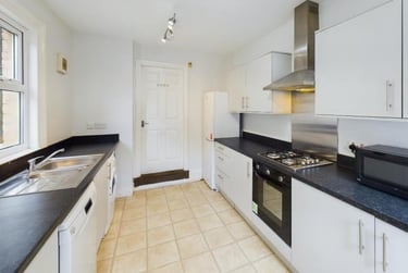 5 bed house, Guildford Place, Heaton, Newcastle, NE65HQ - Image 1